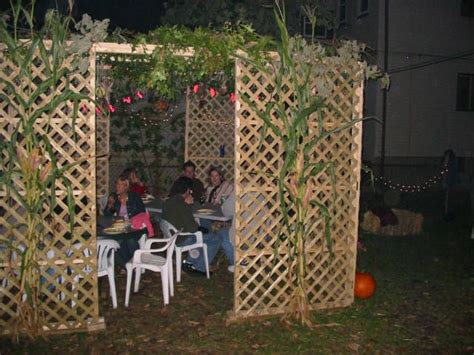 sukkot, images | Sukkot Booth | Sukkot, Jewish festivals, Garden arch