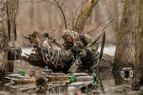 Duck Hunting Waders: 10 Options to Keep Your Dry and Comfortable This ...