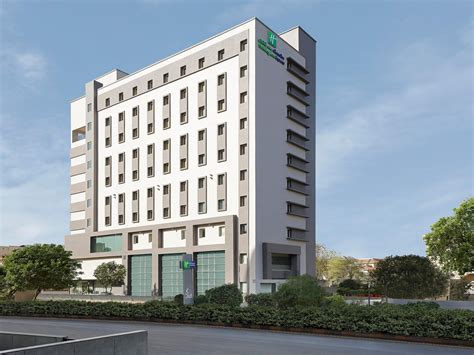 Holiday Inn Express Ahmedabad Prahlad Nagar - Ahmedabad,