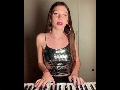 CALLAÍTA. BAD BUNNY (PIANO COVER) - YouTube