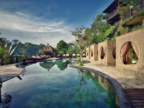 9 best Infinity Pools in Bali you need to see