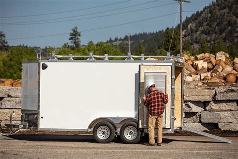 Enclosed Trailer Ramps and How to Use Them