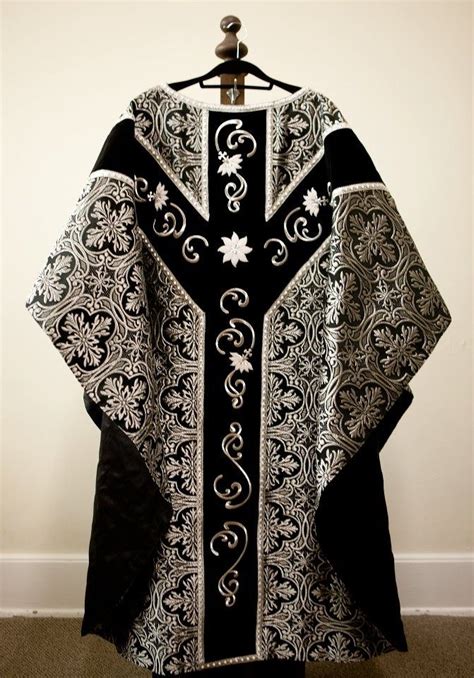 affcath: “ Celebrant chasuble from a set of vestments for the Dominican ...