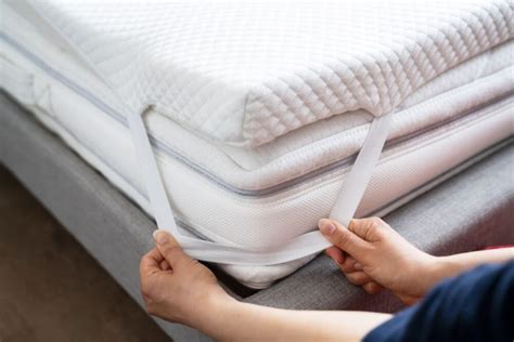 How to Clean a Memory Foam Mattress Topper - Sleeplander