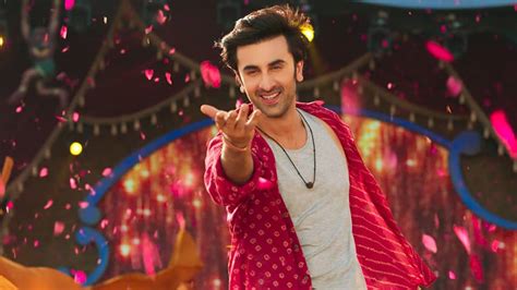 Ranbir Kapoor - Ranbir Kapoor jives to Dance ka Bhoot, the latest song from Brahmastra sung by ...