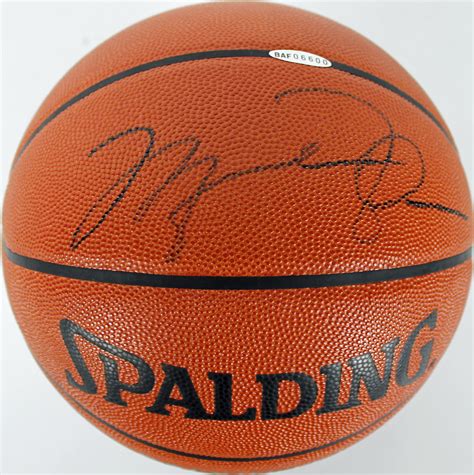 Bulls Michael Jordan Authentic Signed Official NBA Basketball UDA #BAF06600 | eBay