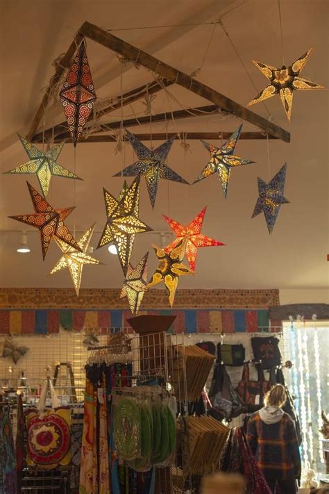 Paper Star Lantern | Paper star lanterns, Star lanterns, Paper lantern decor