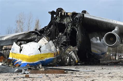 Antonov An-225 Mriya: World’s largest plane wrecked in Kyiv fight | Russia-Ukraine war News | Al ...