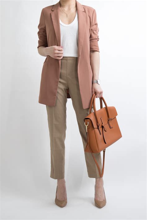 1 MONTH of Work Outfit Ideas for Women who work in an office