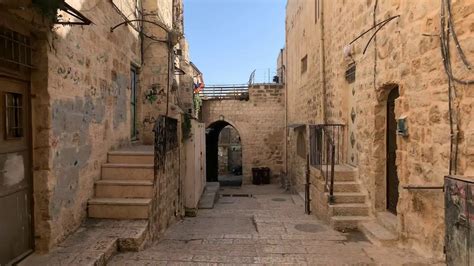 Old Jerusalem Houses and Streets - YouTube