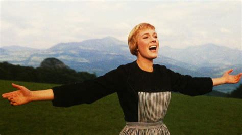 Julie Andrews: Actress Spotlight – This Day In Film History