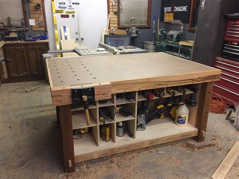 My new outfeed/assembly table : r/woodworking