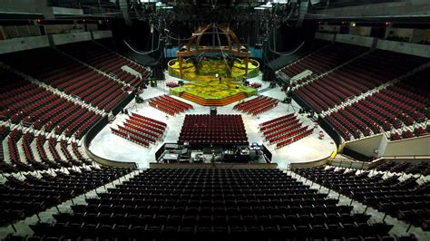 #10: Agganis Arena, Boston, MA. | ampontour | Flickr