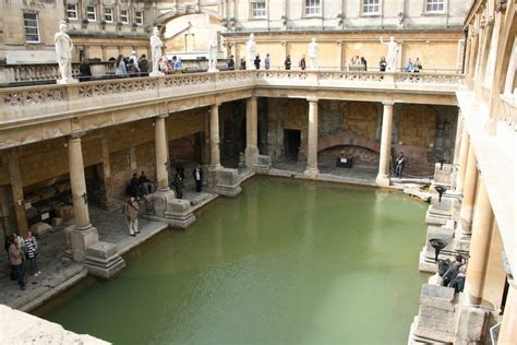 Geothermal hot springs used in Roman times could heat Bath Abbey ...