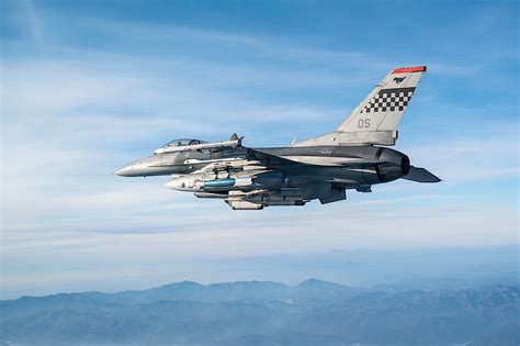 Fully Loaded F-16 Fighting Falcon Protects the Sky Over South Korea ...