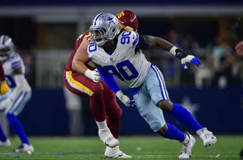 DeMarcus Lawrence makes NFL history with new Cowboys contract