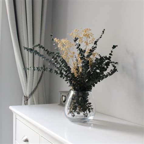 Eucalyptus Sprigs – Magic Flower Company