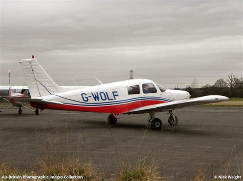 Aviation photographs of Registration: G-WOLF : ABPic