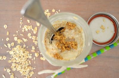 The Savvy Kitchen: Overnight Oats in a Jar