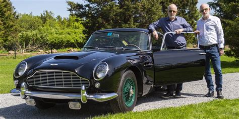 A ‘Goldfinger’ Car Highlights a Special Family Bond—James Bond - WSJ