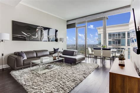 Luxury Buckhead Rentals | Rentals in the Financial District