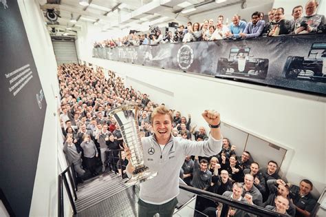 TACHOMETER: F1 World Champion Nico Rosberg Retirement