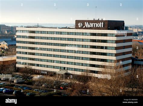 Marriott hotel portsmouth hi-res stock photography and images - Alamy