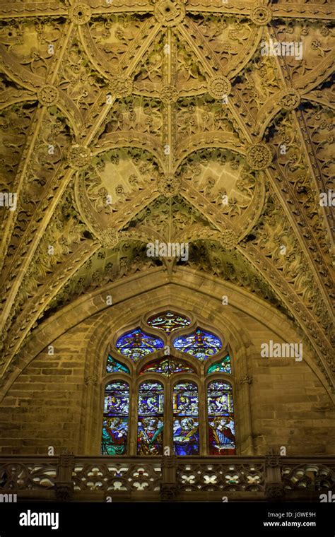 Interior of the Seville Cathedral (Catedral de Sevilla) in Seville ...