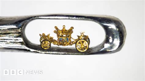 Sculptor Dr Willard Wigan reveals micro-tribute to Queen