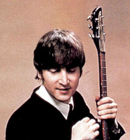 Famous Artists Comment on Rickenbacker Guitars: John Lennon