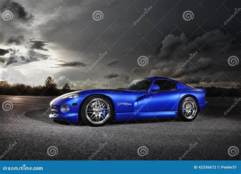 Dodge Viper GTS editorial photography. Image of viper - 42336672