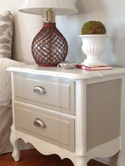 Two It Yourself: Refinished nightstand in DIY Chalk Paint (Before and ...