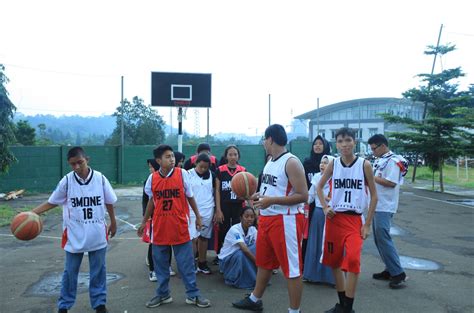 Ekstrakurikuler Basket – SMAN 1 Babakan Madang