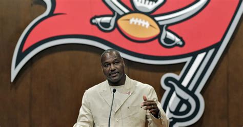 Bucs legend Derrick Brooks added to team's Ring of Honor | Sporting News