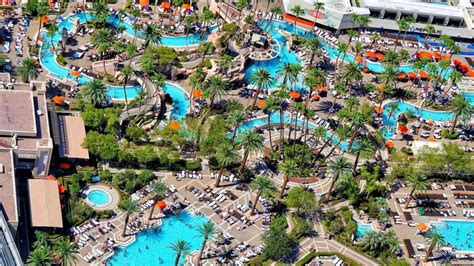 The Best Pools in Vegas: Venetian, Caesars, and More