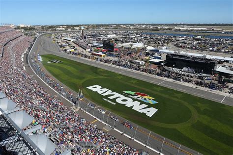 Daytona International Speedway to Host Pandemic Graduations