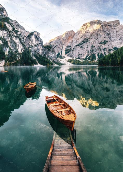 Braies lake in Dolomites, Italy | Cool places to visit, Beautiful ...