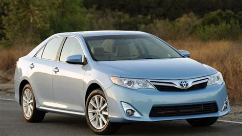 2013 Toyota Camry Hybrid - Autoblog