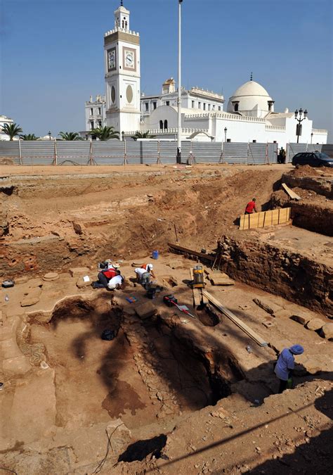 Algiers subway dig reveals 2000 years of history – The History Blog