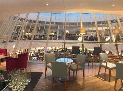 Review: the British Airways Terraces Lounge at Manchester T3