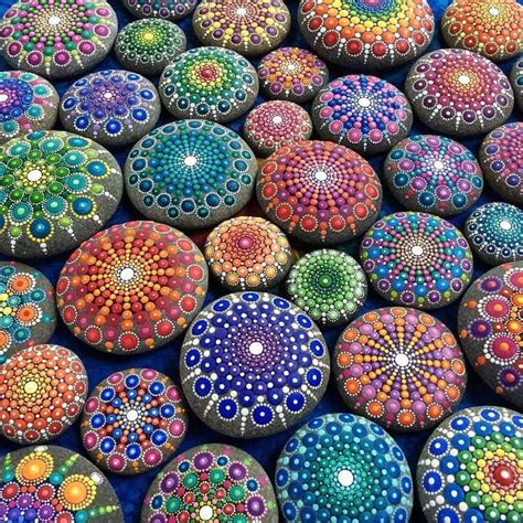 Artist Creates Dazzling Ocean Stones Covered In Colorful Tiny Dots | FREEYORK