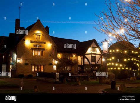 Broadway Hotel at Christmas, Broadway, Worcestershire, England, UK ...