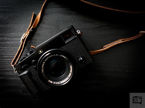 Which One: Fujifilm X Pro 2 vs Fujifilm X-T2