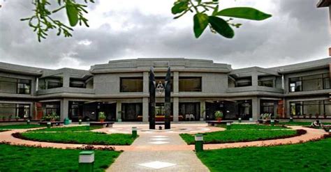 IIT (Indian Institute Of Technology) Gandhinagar, Gujarat - Courses ...