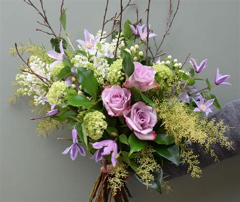 Seasonal Rose Bouquets | Kensington Flowers