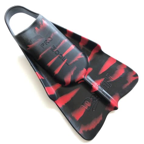 DaFiN Swim Fins Zak Noyle NSLA Black Red