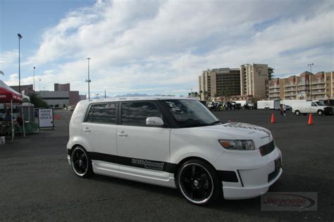 Custom Scion xB Photo(s) - Album Number: 4545