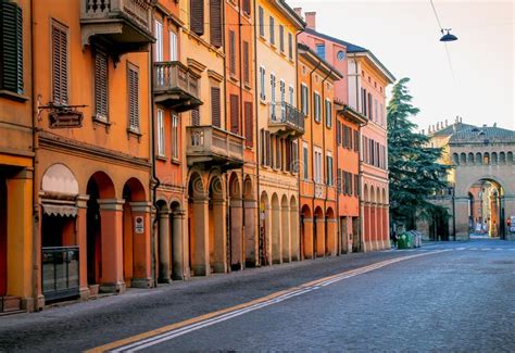 Beautiful Architecture of the Ancient Italian City of Bologna. Editorial Photo - Image of ...