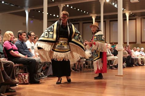 Haida tribe artist demonstrates traditional weaving and dances | Arts & Culture | kansan.com