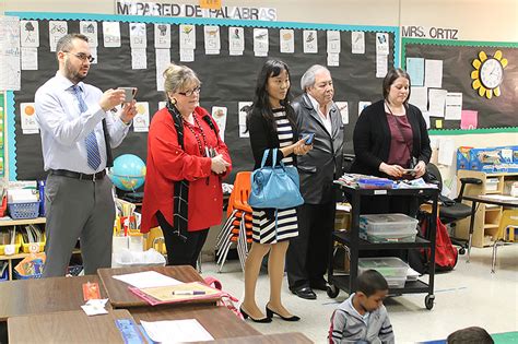 U.S. Department of Education official visits Thompson Elementary School – Aldine ISD